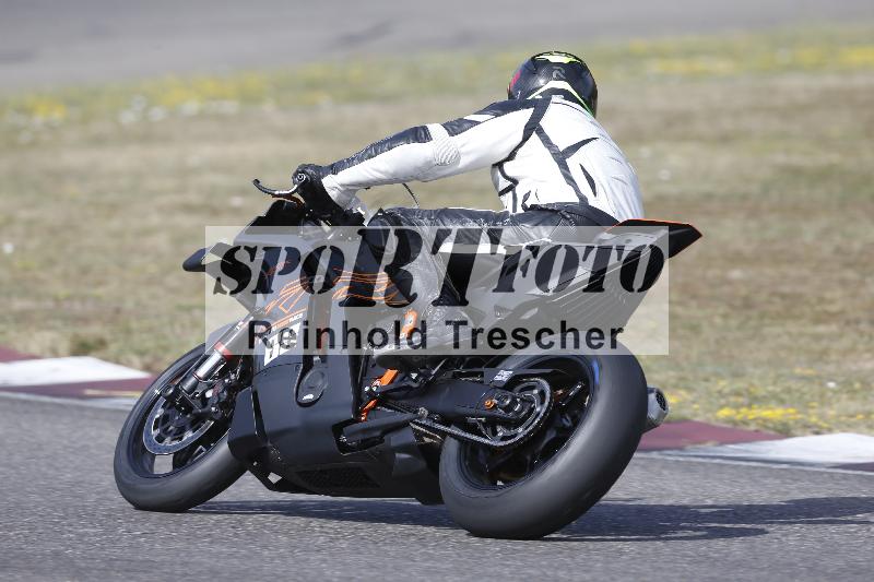 /37 09.08.2026  Pluess Motosport ADR/Freies Fahren/25